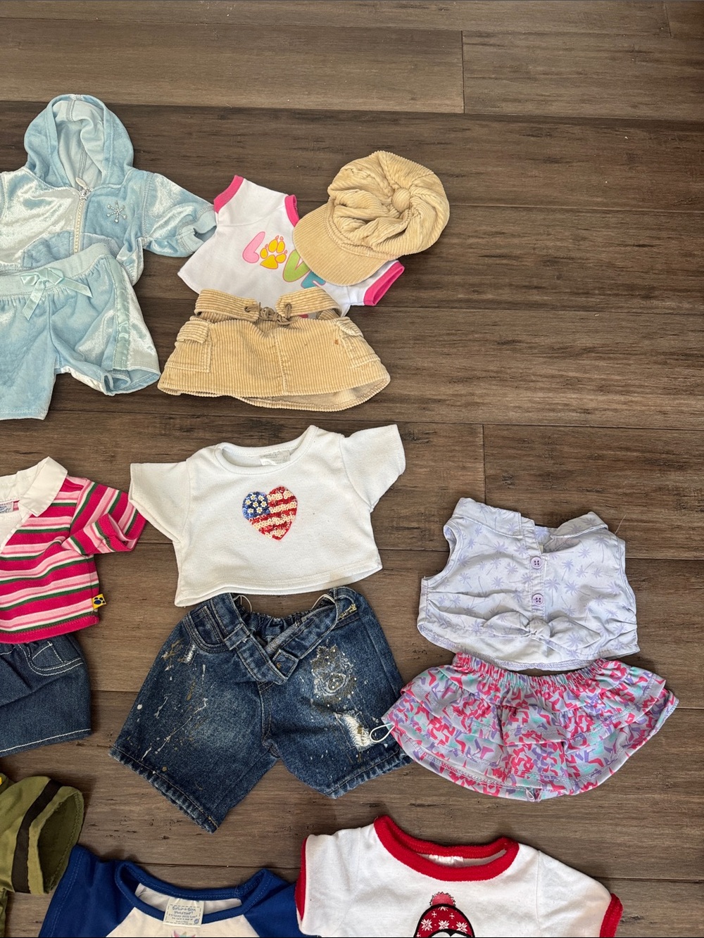 Build a bear mixed 43 piece lot bundle dresses outfits shoes - Picture 4 of 7